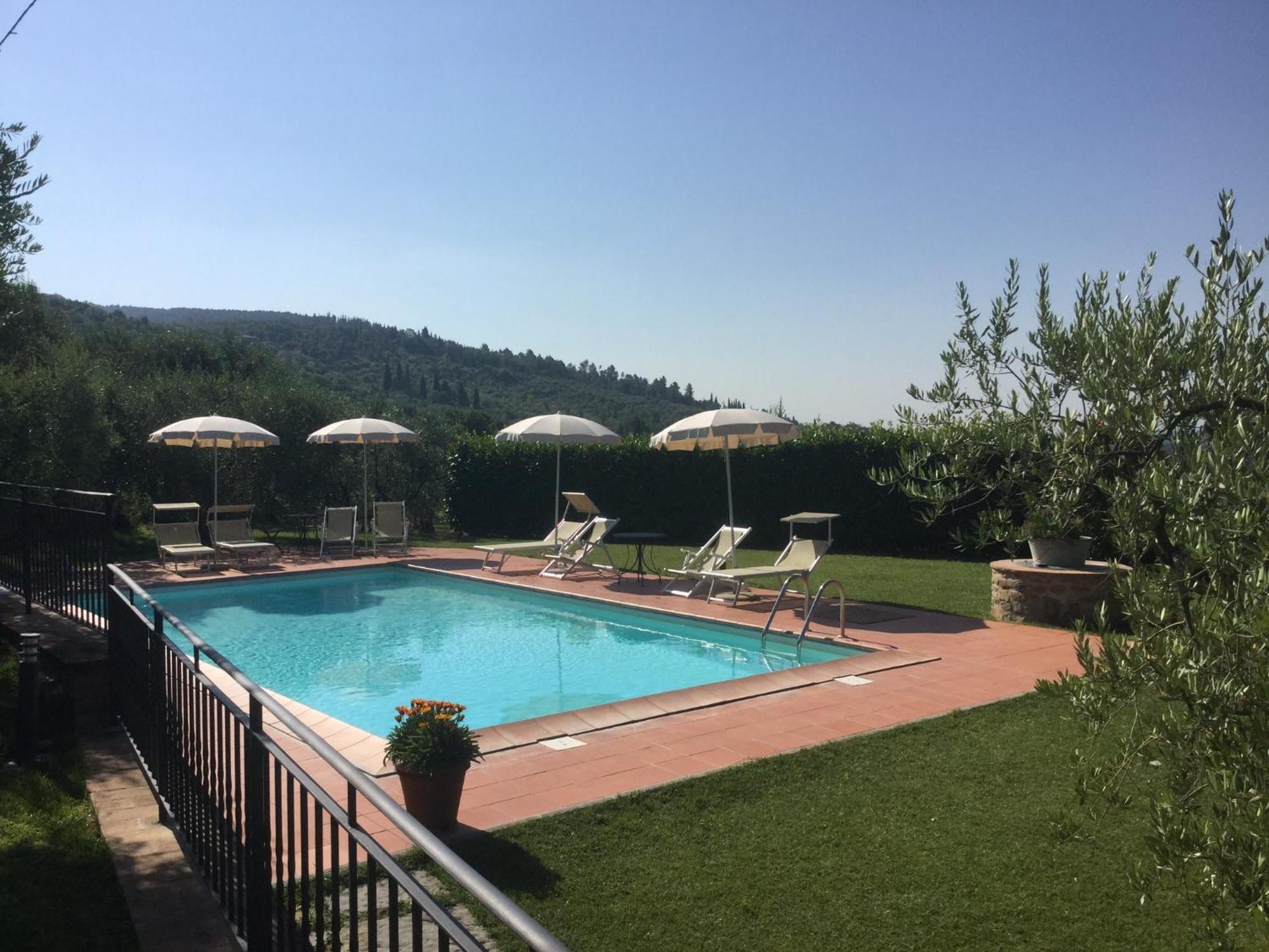 Agriturismo Borgo Tra Gli Olivi Кастильон-Фьорентино Экстерьер фото